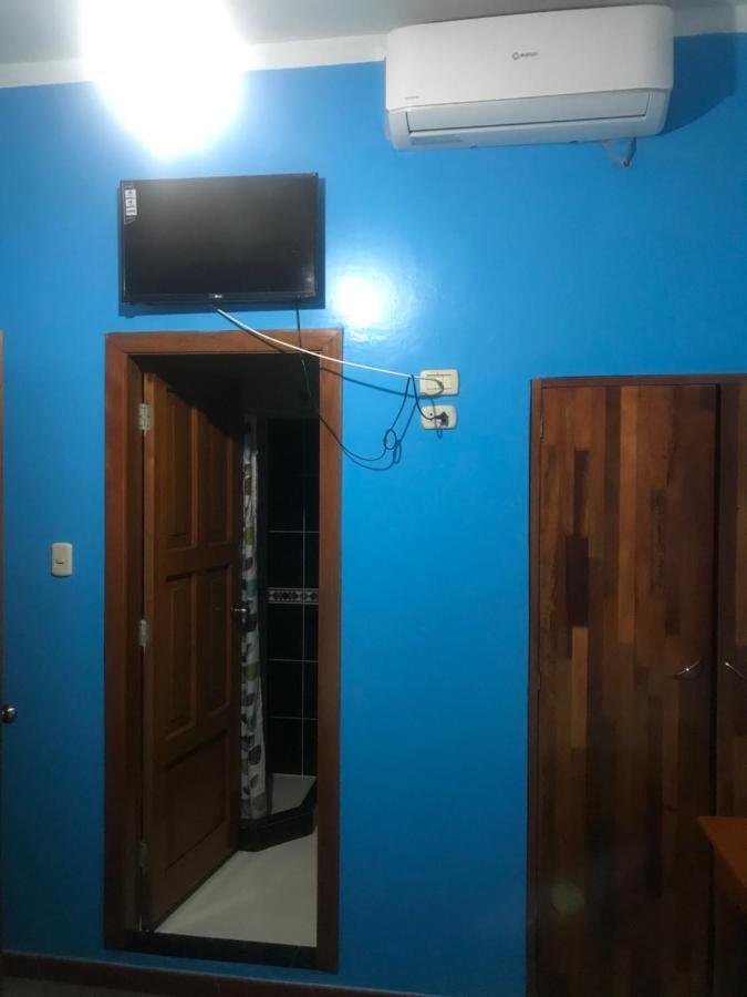 Amazon Dream Hostel With Ac And Starlink Iquitos Exteriör bild